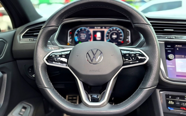 imagem-https://www.socarrao.com.br/sc-vehicle-images-prod/3502447/1787939530030-003_4e83cbc736e5fc69fc76f353b4f4bc9c.jpg