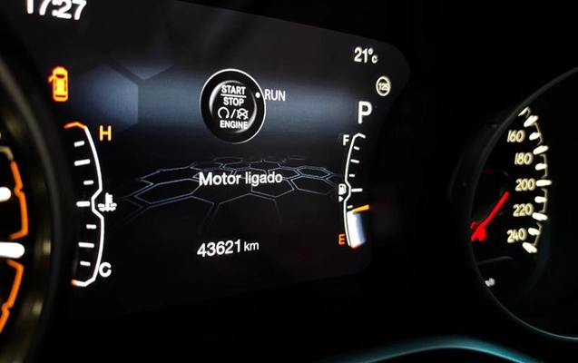 imagem-https://www.socarrao.com.br/sc-vehicle-images-prod/3502508/1789401523969-8410881_16_B_6f3f8c37f9.jpeg