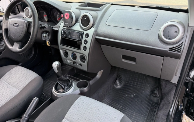 imagem-https://www.socarrao.com.br/sc-vehicle-images-prod/3502509/1788015857051-gb-a36fffa.jpeg
