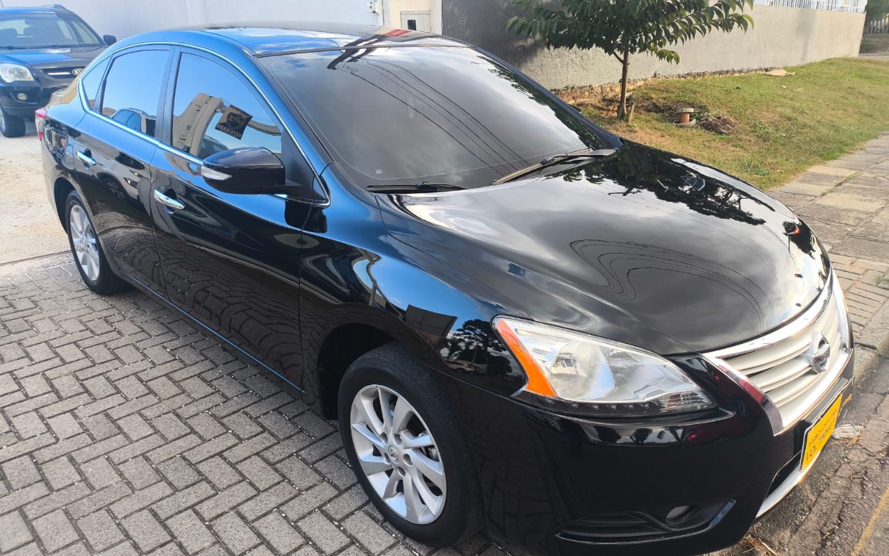 imagem-https://www.socarrao.com.br/sc-vehicle-images-prod/3502513/1787939959854-ODgwMDg0MjEtZDc4ZC00NWUxLTgzYTQtM2E0ZjcyYjUxOGRlLmpwZw.jpg