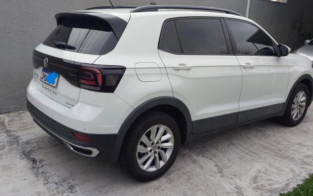 imagem-https://www.socarrao.com.br/sc-vehicle-images-prod/3502537/1790193095620-V2hhdHNBcHAgSW1hZ2UgMjAyNi0wOS0wOCBhdCAxOS4xNi40NSAoMykuanBlZw.jpeg
