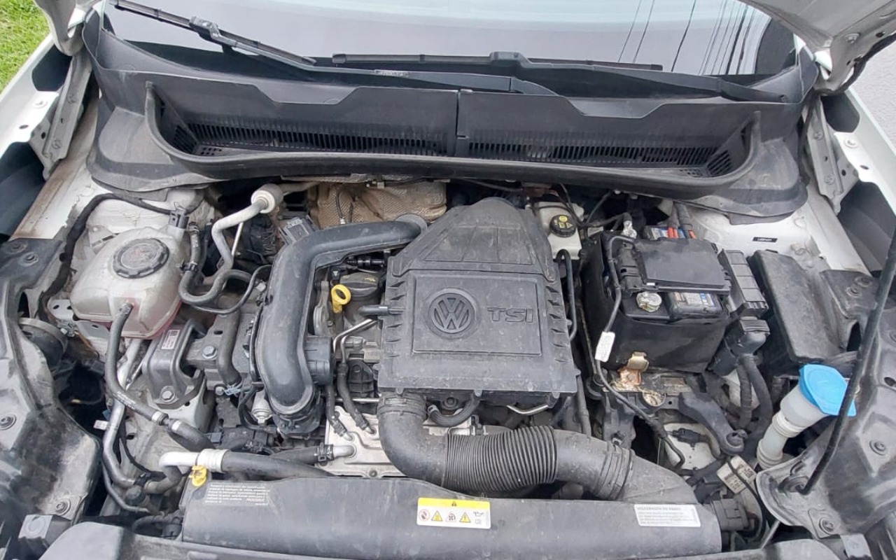 imagem-https://www.socarrao.com.br/sc-vehicle-images-prod/3502537/1790193096877-V2hhdHNBcHAgSW1hZ2UgMjAyNi0wOS0wOCBhdCAxOS4xNi40NCAoMSkuanBlZw.jpeg