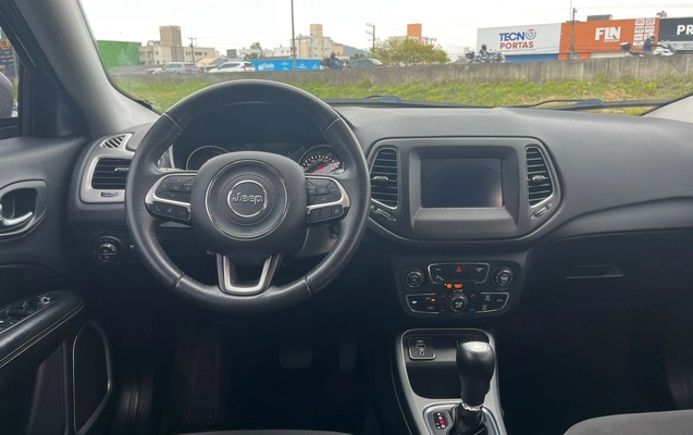 imagem-https://www.socarrao.com.br/sc-vehicle-images-prod/3502640/1787940756265-77499dd3adc44480bdcf78a86c7472d4_1787928314390.jpg