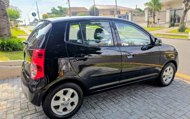 imagem-https://www.socarrao.com.br/sc-vehicle-images-prod/3502657/1787940959000-SU1HLTIwMjYwODI4LVdBMDEyMy5qcGc.jpg