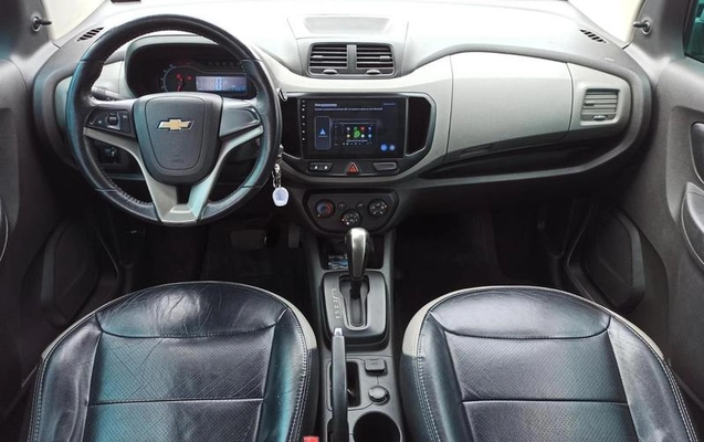 imagem-https://www.socarrao.com.br/sc-vehicle-images-prod/3502676/1790352668517-8415686_11_B_0b76929fb9.jpeg