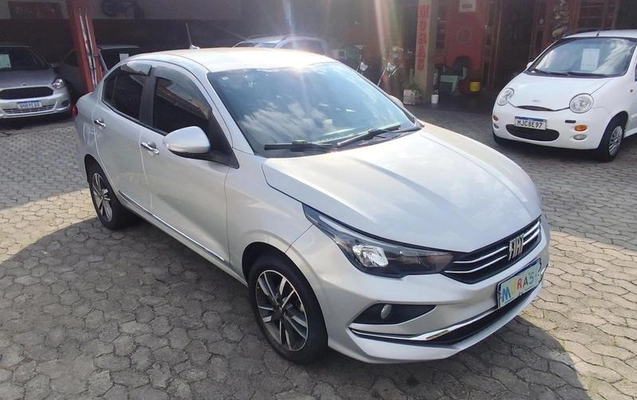 imagem-https://www.socarrao.com.br/sc-vehicle-images-prod/3502759/1789393208405-8427068_5_B_e777320193.jpeg