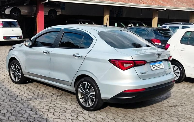 imagem-https://www.socarrao.com.br/sc-vehicle-images-prod/3502759/1789393208417-8427068_6_B_fc363bd2ea.jpeg