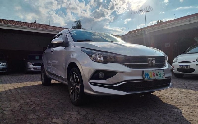 imagem-https://www.socarrao.com.br/sc-vehicle-images-prod/3502759/1789393208426-8427068_14_B_59f11b7e14.jpeg