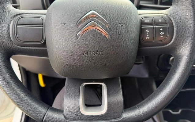 imagem-https://www.socarrao.com.br/sc-vehicle-images-prod/3502760/1789065666996-8428014_8_B_b5cfcceda3.jpeg
