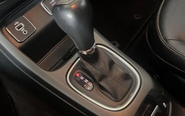 imagem-https://www.socarrao.com.br/sc-vehicle-images-prod/3502902/1789333112339-8416834_9_B_d2b711f190.jpeg