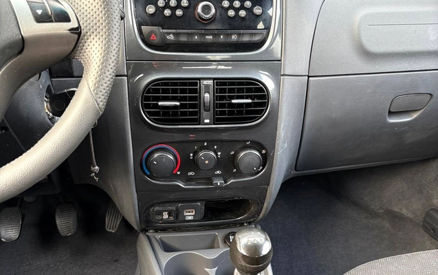 imagem-https://www.socarrao.com.br/sc-vehicle-images-prod/3503369/1787943117108-2689ad64cc5e4deabc9cc622a422da53_1787942533310.jpg