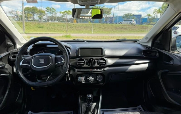 imagem-https://www.socarrao.com.br/sc-vehicle-images-prod/3503379/1789065574769-8203003_0_B_2f7def3cb6.jpeg