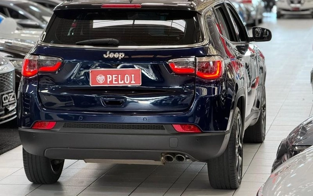 imagem-https://www.socarrao.com.br/sc-vehicle-images-prod/3503435/1789486162727-8424233_18_B_7f5c522509.jpeg