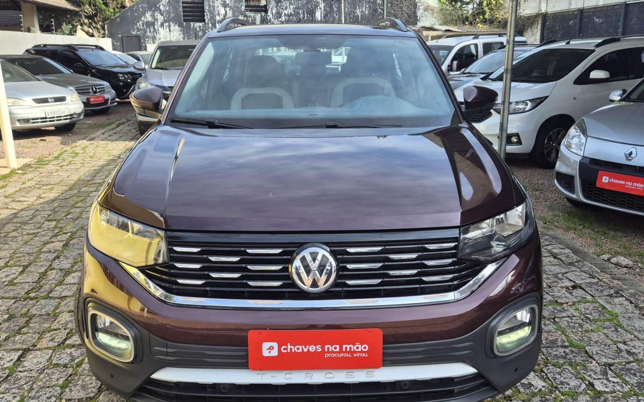 Volkswagen T-Cross 2020 Vermelho — foto 1 de 3