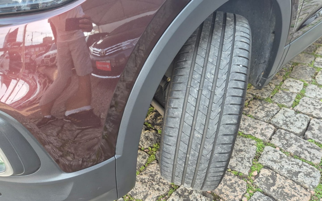 imagem-https://www.socarrao.com.br/sc-vehicle-images-prod/3503465/1787944059888-V2hhdHNBcHAgSW1hZ2UgMjAyNi0wOC0yOCBhdCAxNC40OS4yNSAoMykuanBlZw.jpeg