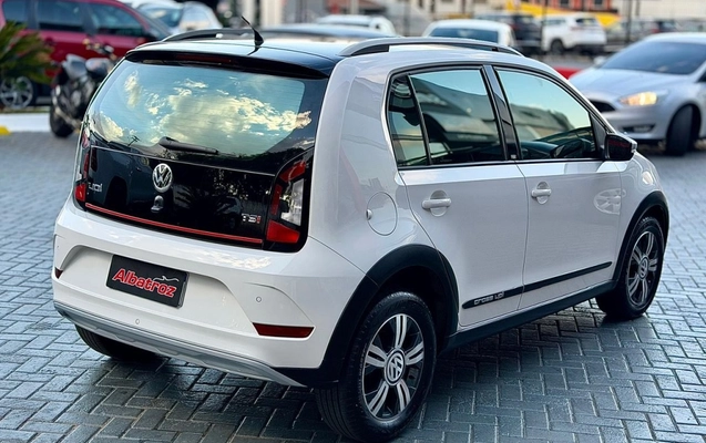imagem-https://www.socarrao.com.br/sc-vehicle-images-prod/3503488/1787943510045-11_035821.jpg