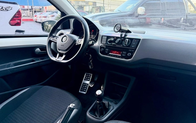 imagem-https://www.socarrao.com.br/sc-vehicle-images-prod/3503488/1787943510057-7_035821.jpg