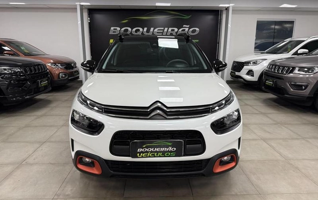 imagem-https://www.socarrao.com.br/sc-vehicle-images-prod/3503592/1791205134949-8365490_1_B_30cd1910bf.jpeg