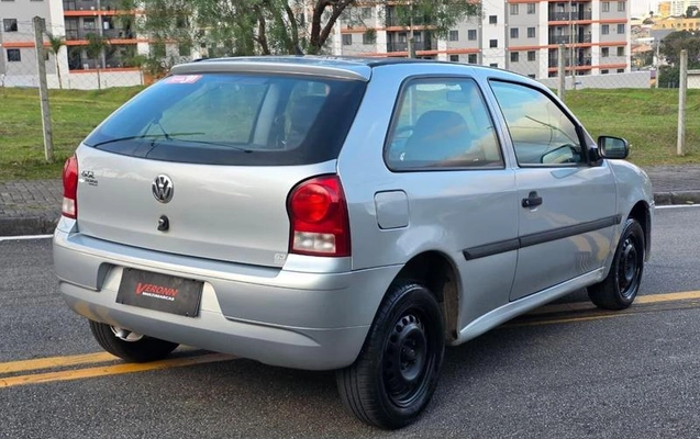 imagem-https://www.socarrao.com.br/sc-vehicle-images-prod/3503607/1787943669316-8292647_2_B_088e6c577a.jpeg