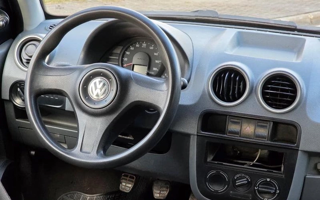 imagem-https://www.socarrao.com.br/sc-vehicle-images-prod/3503607/1787943669328-8292647_14_B_321caa1532.jpeg