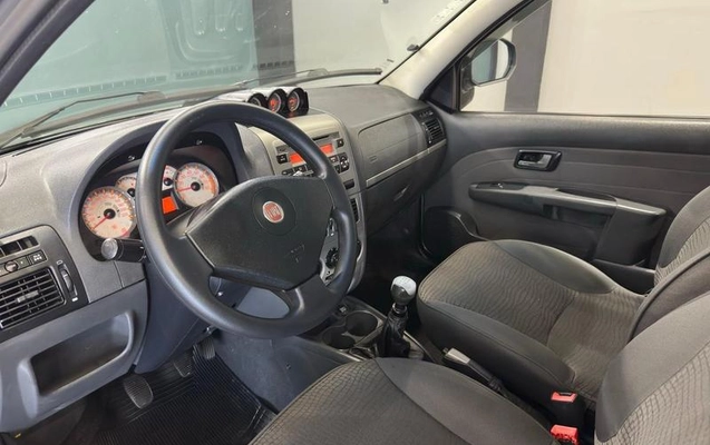 imagem-https://www.socarrao.com.br/sc-vehicle-images-prod/3503612/1789661655691-8354308_8_B_48a2756c25.jpeg