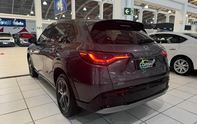 imagem-https://www.socarrao.com.br/sc-vehicle-images-prod/3503866/1789227658012-8427083_17_B_53413092d8.jpeg