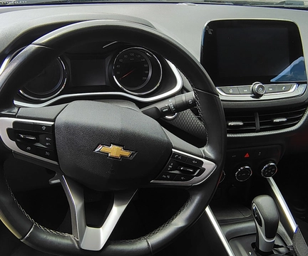 Chevrolet Onix 2023 Prata — foto 1 de 3