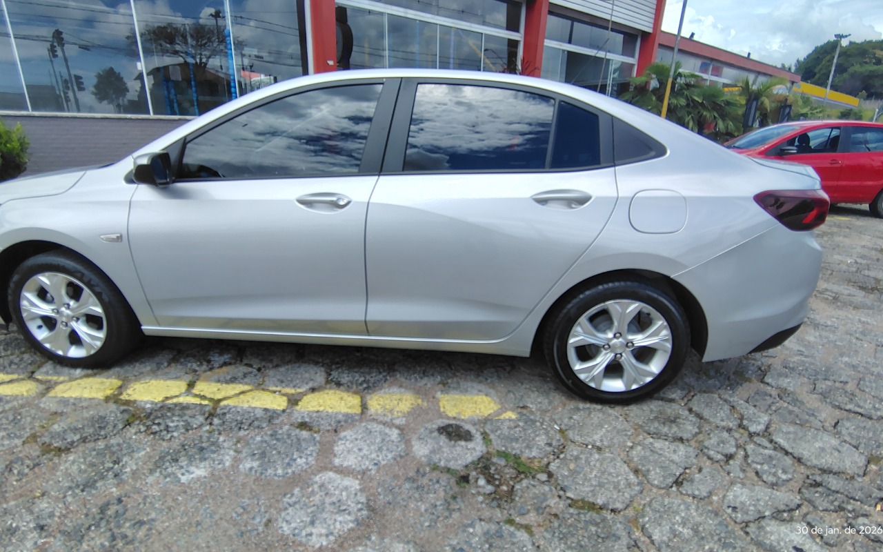imagem-https://www.socarrao.com.br/sc-vehicle-images-prod/3503883/1787944693234-SU1HXzIwMjYwMTMwXzE0MDAzNzA4M19IRFIuanBn.jpg