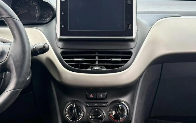 imagem-https://www.socarrao.com.br/sc-vehicle-images-prod/3503900/1789664488323-8425987_1_B_36e0573708.jpeg