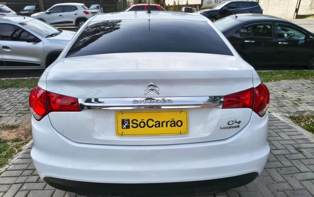 imagem-https://www.socarrao.com.br/sc-vehicle-images-prod/3503906/1787947468788-8424477_8_B_016d2f9b4d.jpeg