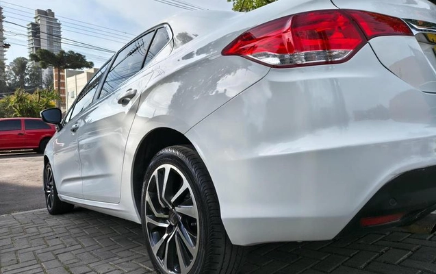 imagem-https://www.socarrao.com.br/sc-vehicle-images-prod/3503906/1787947468789-8424477_9_B_bd4a675eeb.jpeg