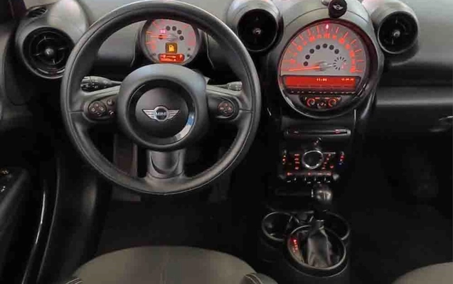 imagem-https://www.socarrao.com.br/sc-vehicle-images-prod/3503907/1787944485714-12_040711.jpg