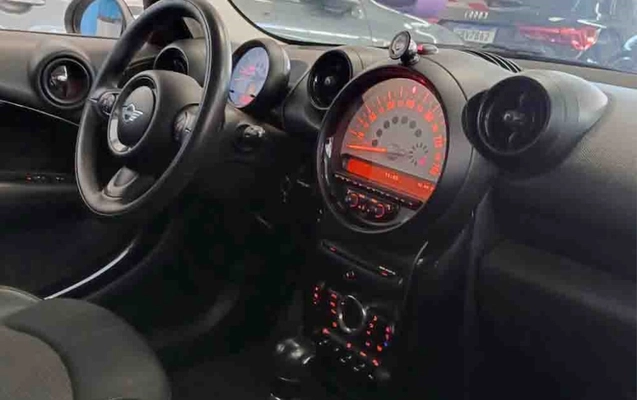 imagem-https://www.socarrao.com.br/sc-vehicle-images-prod/3503907/1787944485716-4_040711.jpg