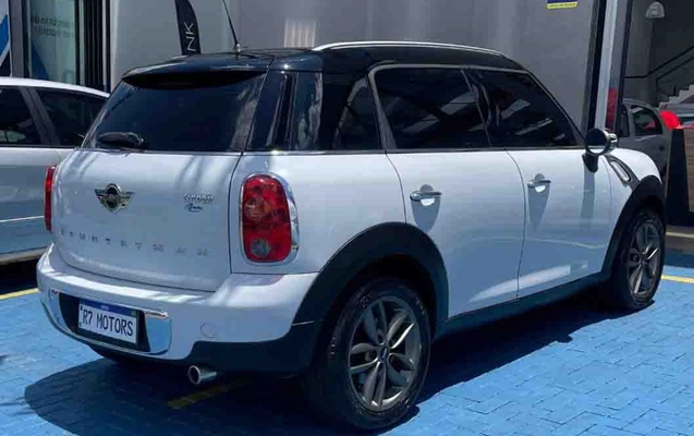 imagem-https://www.socarrao.com.br/sc-vehicle-images-prod/3503907/1787944485722-6_040711.jpg