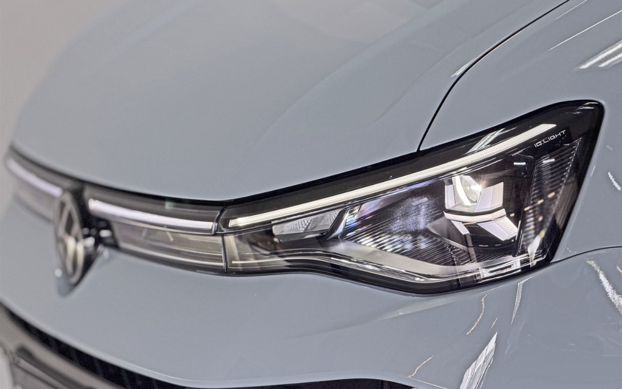 imagem-https://www.socarrao.com.br/sc-vehicle-images-prod/3504054/1787944833835-aW1hZ2UwMDAxOS5qcGc.jpg