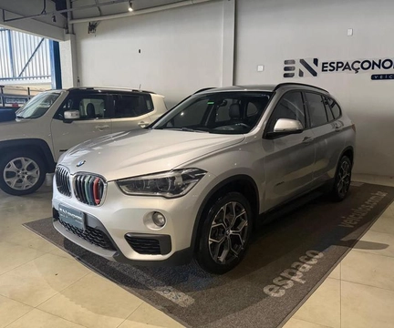 BMW X1 2018 Prata — foto 1 de 3