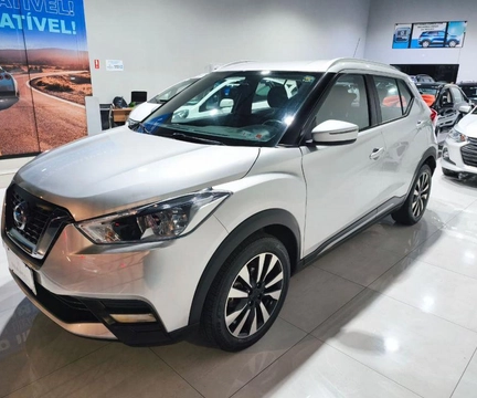 Nissan KICKS 2020 Prata — foto 1 de 3