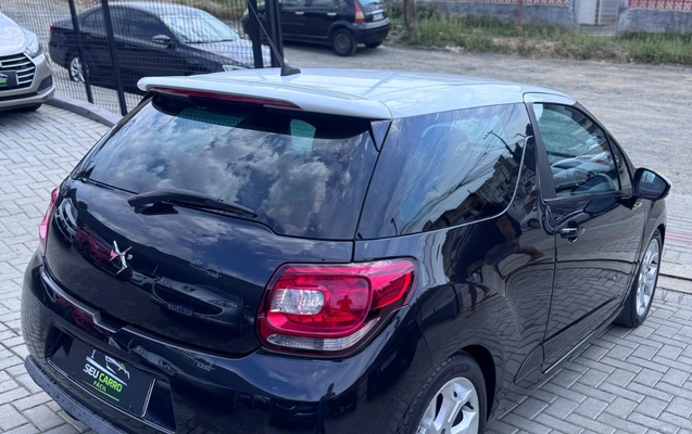 imagem-https://www.socarrao.com.br/sc-vehicle-images-prod/3504223/1787945244825-SU1HLTIwMjYwODI4LVdBMDIyMy5qcGc.jpg