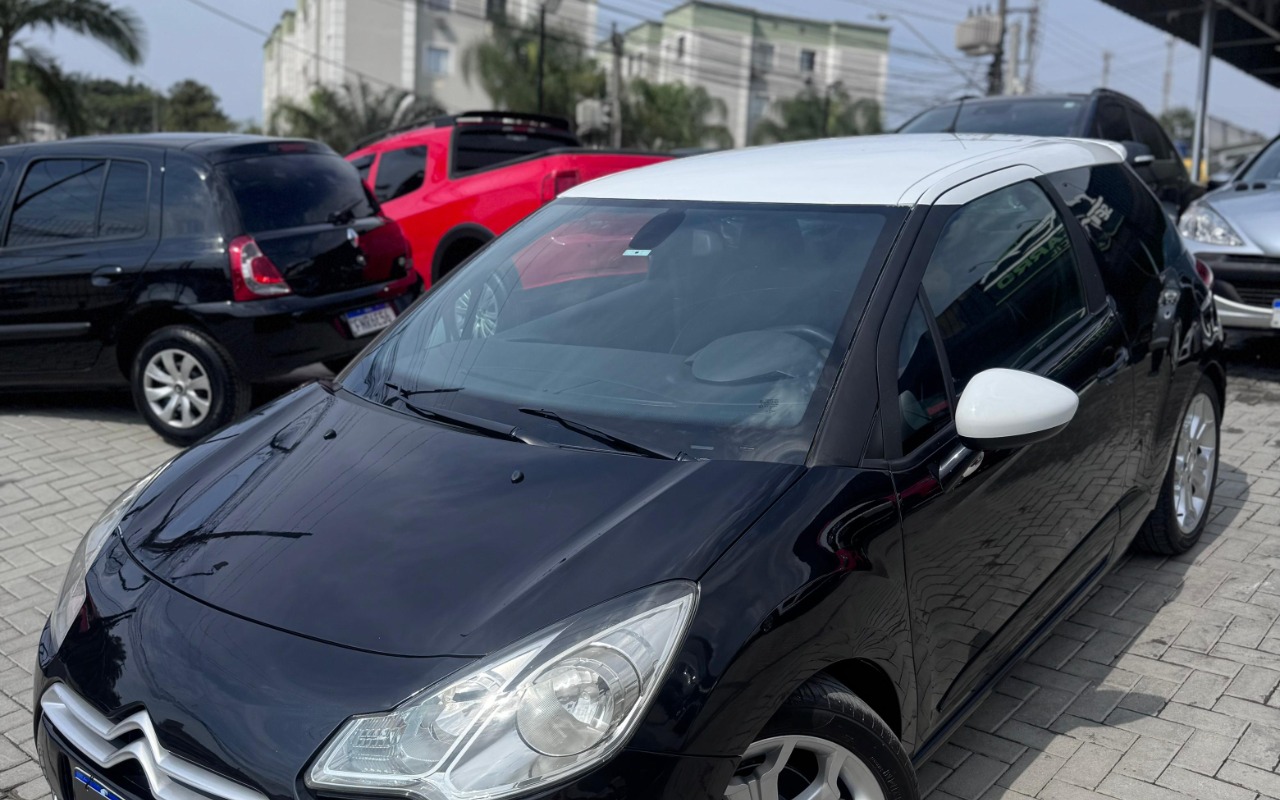 imagem-https://www.socarrao.com.br/sc-vehicle-images-prod/3504223/1787945244988-SU1HLTIwMjYwODI4LVdBMDIyOC5qcGc.jpg