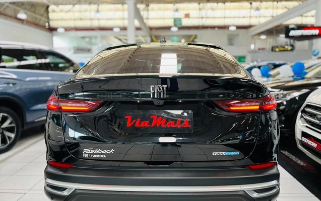 imagem-https://www.socarrao.com.br/sc-vehicle-images-prod/3504228/1788471814723-8424096_15_B_b55147a789.jpeg