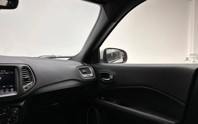 imagem-https://www.socarrao.com.br/sc-vehicle-images-prod/3504233/1787945498973-f86acd3dc2064275870efe219b5f0047_1787945328079.jpg