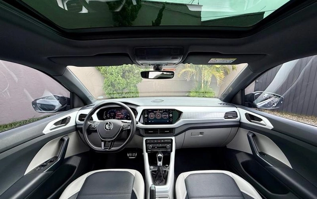 imagem-https://www.socarrao.com.br/sc-vehicle-images-prod/3504234/1789132463802-8427515_14_B_efe6ed9891.jpeg