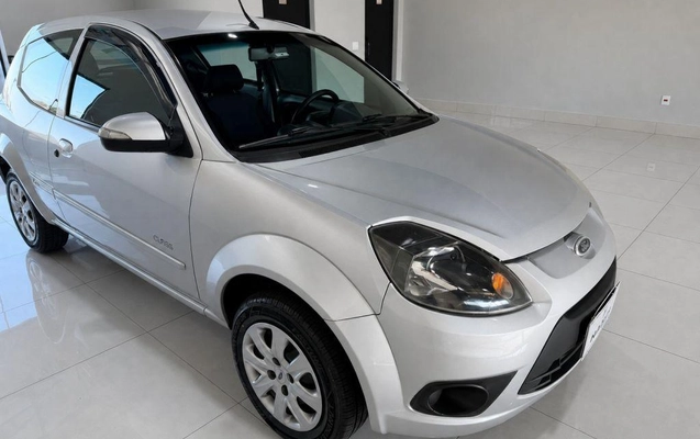 imagem-https://www.socarrao.com.br/sc-vehicle-images-prod/3504264/1787945870050-1235307.jpg
