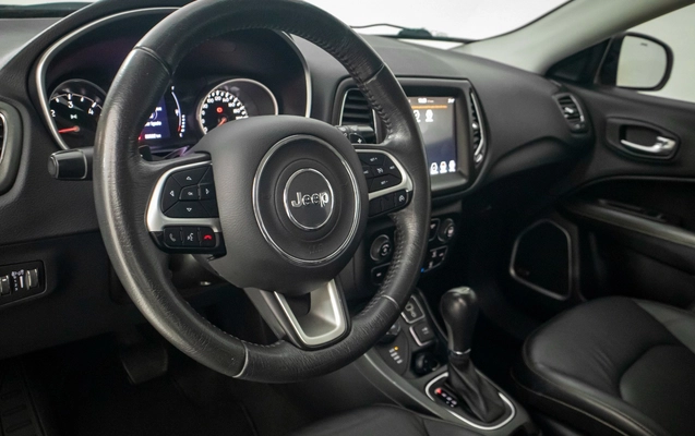 imagem-https://www.socarrao.com.br/sc-vehicle-images-prod/3504336/1787945949625-135ebd66f56f4b59abd89855720aef31_1787945556994.jpg