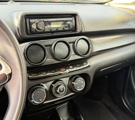 imagem-https://www.socarrao.com.br/sc-vehicle-images-prod/3504359/1787945961012-8421959_3_B_4d694b1bc2.jpeg