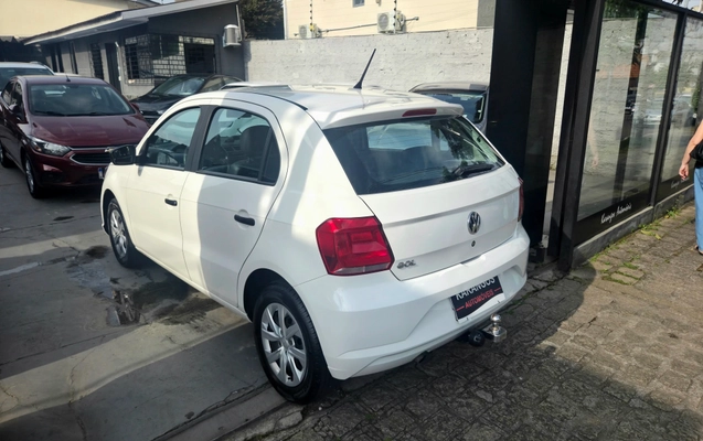 imagem-https://www.socarrao.com.br/sc-vehicle-images-prod/3504375/1787945967222-2c512ed1-abcf-4406-b7f3-efdf070fa190.jpg