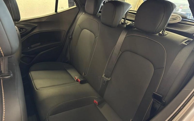 imagem-https://www.socarrao.com.br/sc-vehicle-images-prod/3504614/1789570218339-8428503_9_B_6b1b6d431b.jpeg