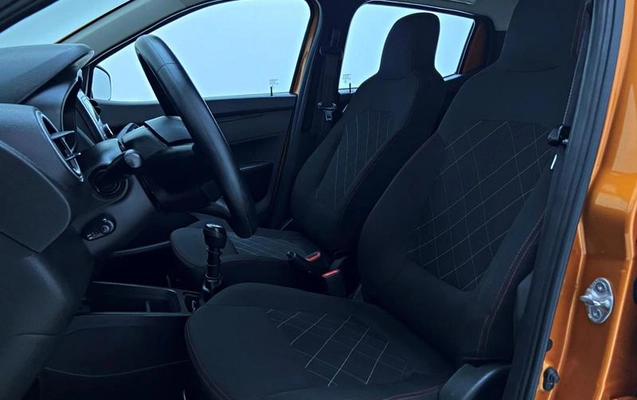 imagem-https://www.socarrao.com.br/sc-vehicle-images-prod/3504692/1789506023633-8419511_9_B_e357d58f23.jpeg