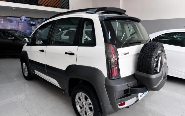 imagem-https://www.socarrao.com.br/sc-vehicle-images-prod/3504725/1787946325650-1235802.jpg