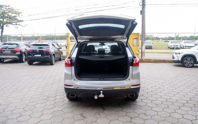 imagem-https://www.socarrao.com.br/sc-vehicle-images-prod/3504765/1787946422875-224bf98bf0164f31a0f5df57d447dcee_1787946311533.jpg